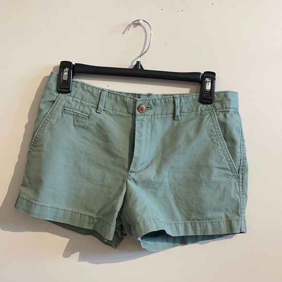 GAP Pants - 💥 3/$25💥 | Gap | Shorts | Size 00R